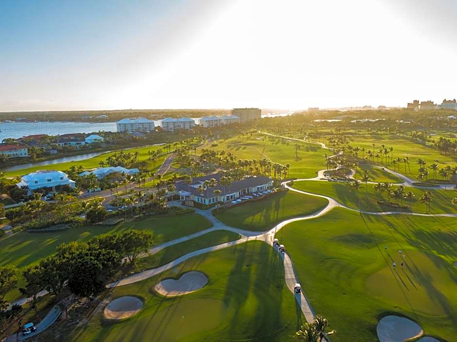 Harborside Resort & Vacation Rentals at Atlantis