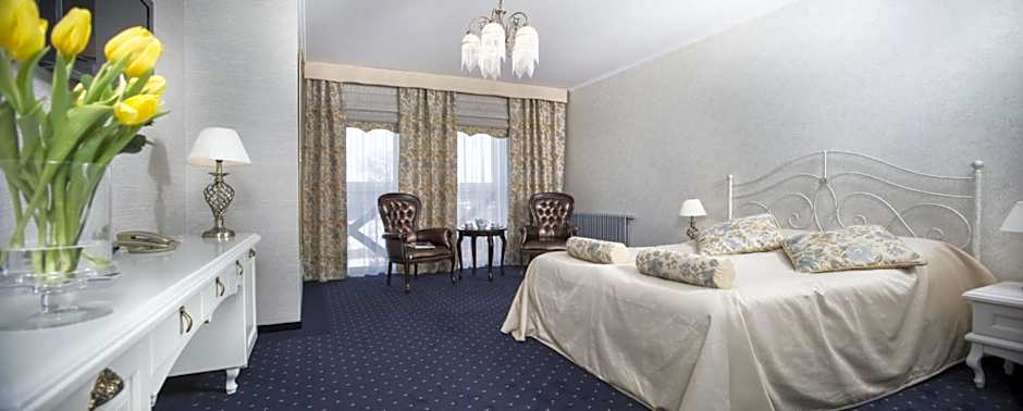 Borowinowy Zdrój Hotel Wellness Spa & Conference