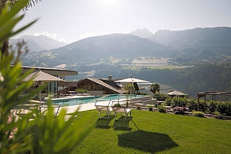 Hotel Zirmerhof & Residence