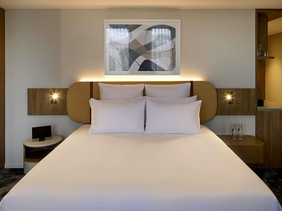 Photo 1 of 3 of Superior 1 King Bed, Accessible