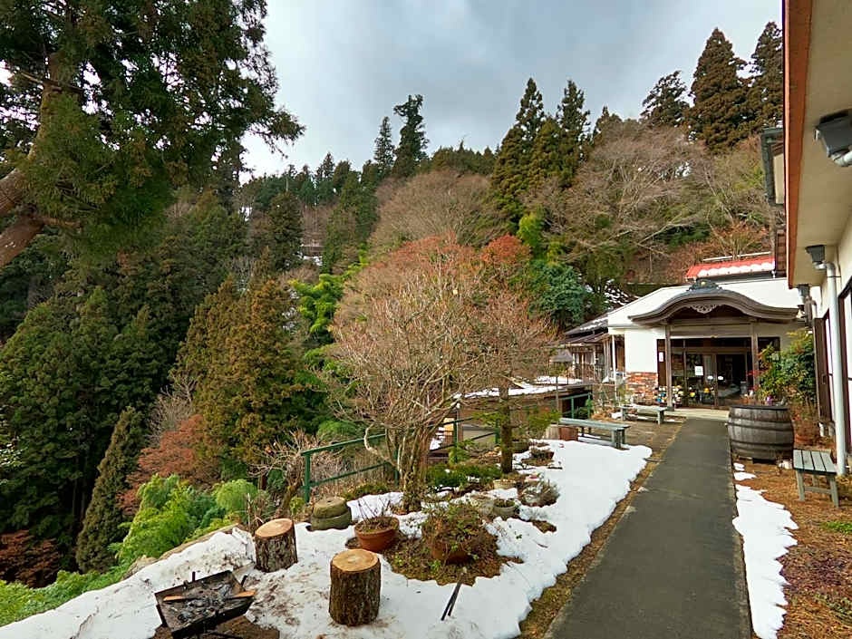 Shukubo Komadori-Sanso