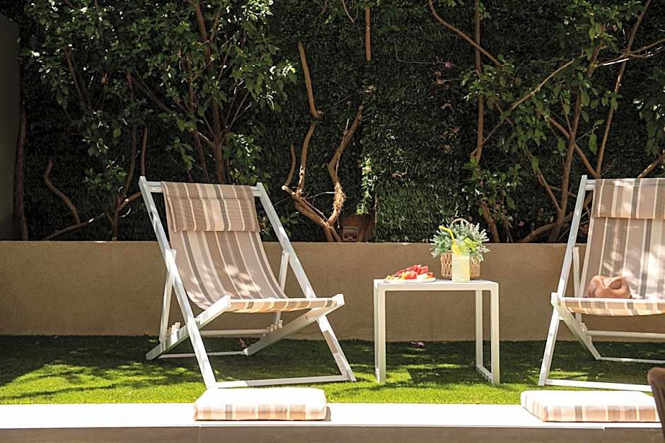 Athenian Riviera Hotel& Suites
