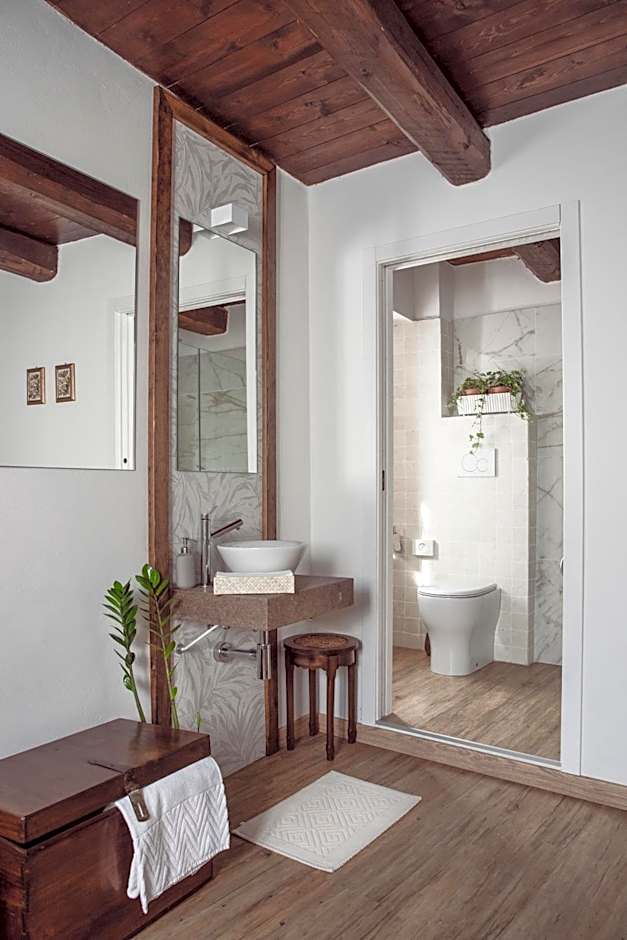 Il borgo Casteldelci