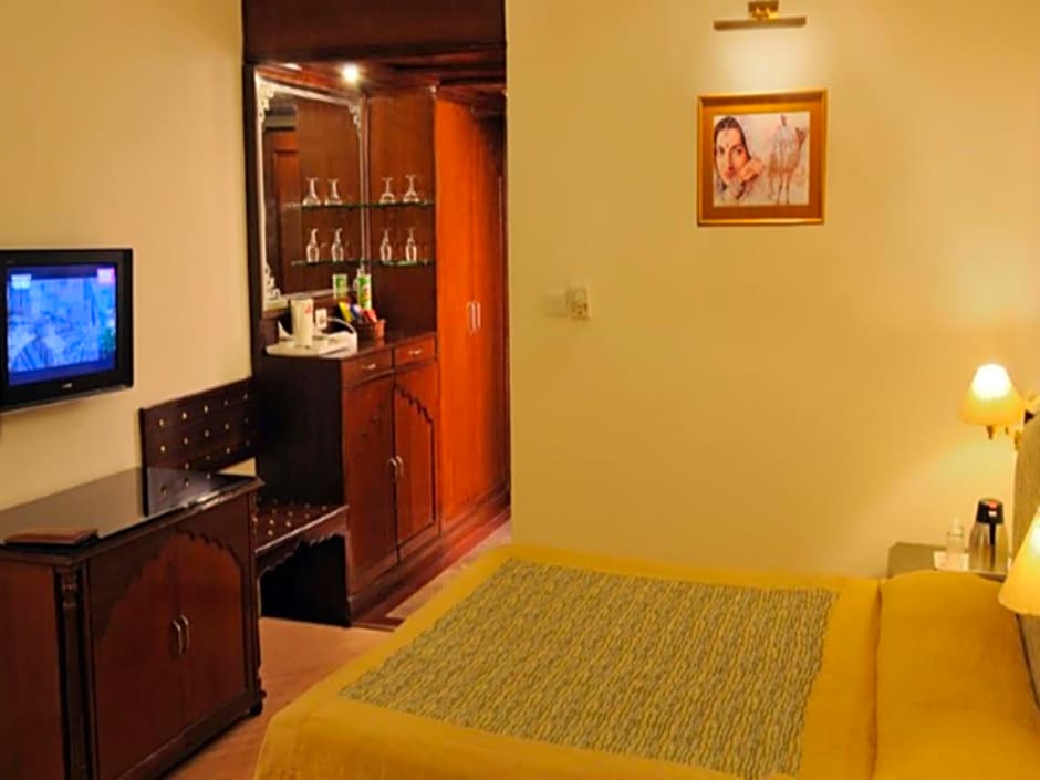 Hotel Maharaja Regency