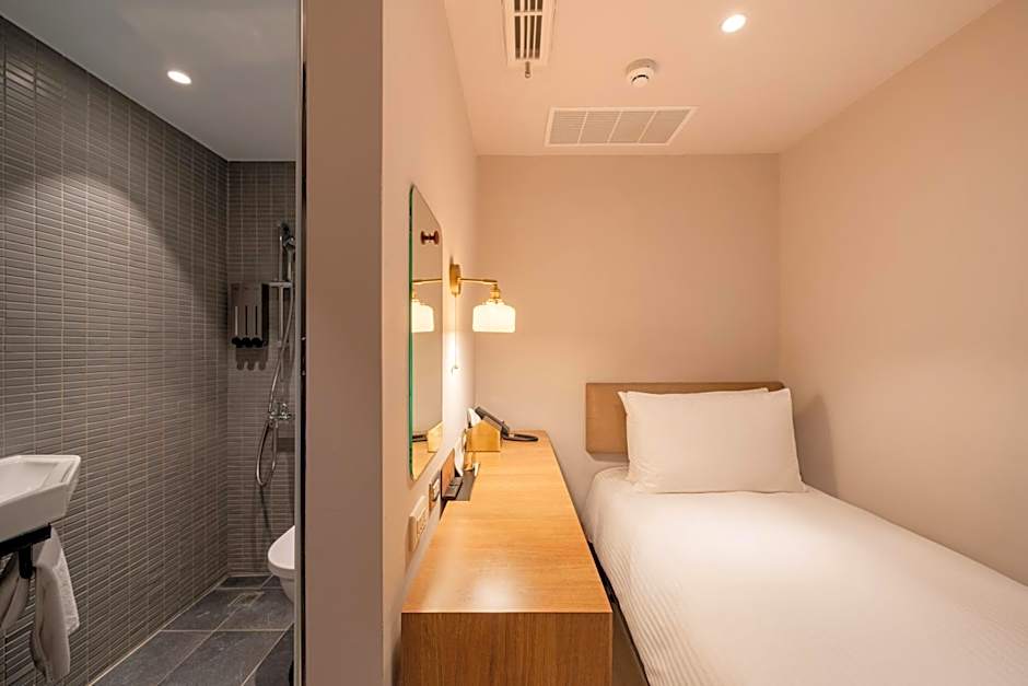 Photo 1 of 8 of Standard, Windowless