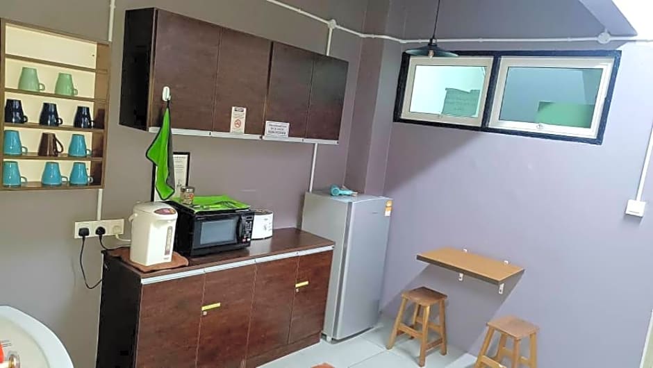 BRICKS Cameron Hostel