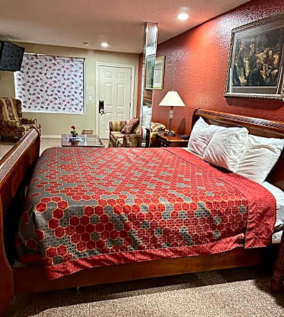 King Room with Spa Bath