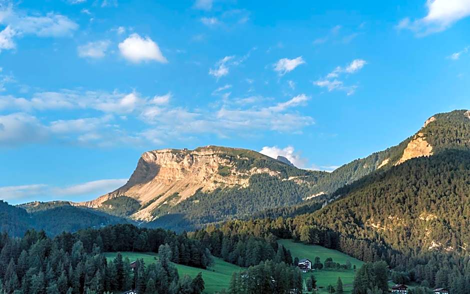 Rainell Dolomites Retreat