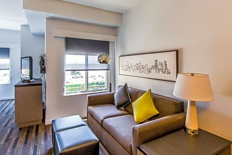 King Studio with Sofa Bed - High Floor