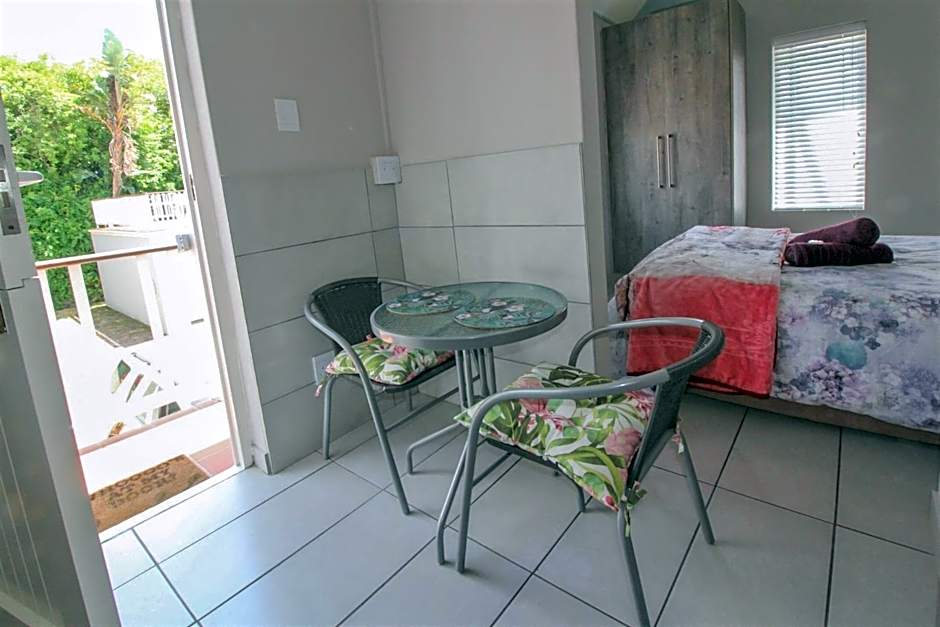 5 Tides End and 5 on Tides End