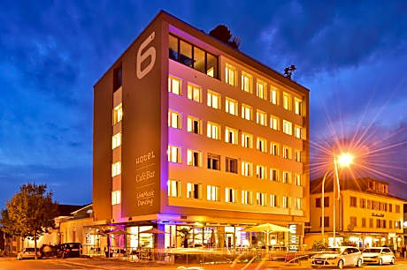 Hotel SiX