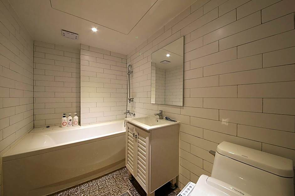 Winner Hotel
