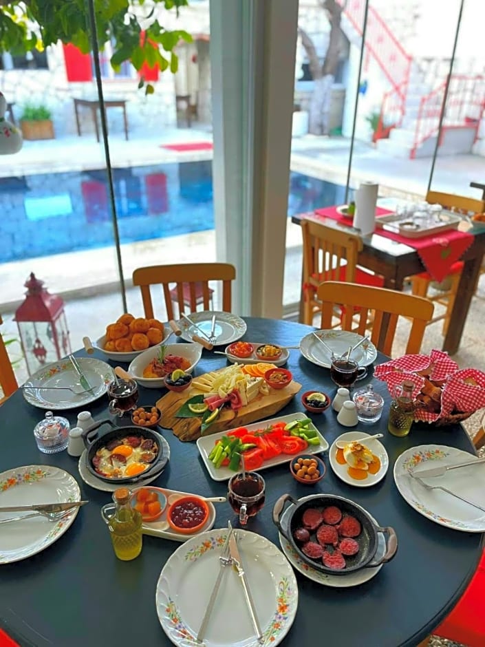 BADEMİÇİ OTEL