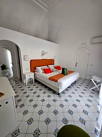 Double or Twin Room with Terrace