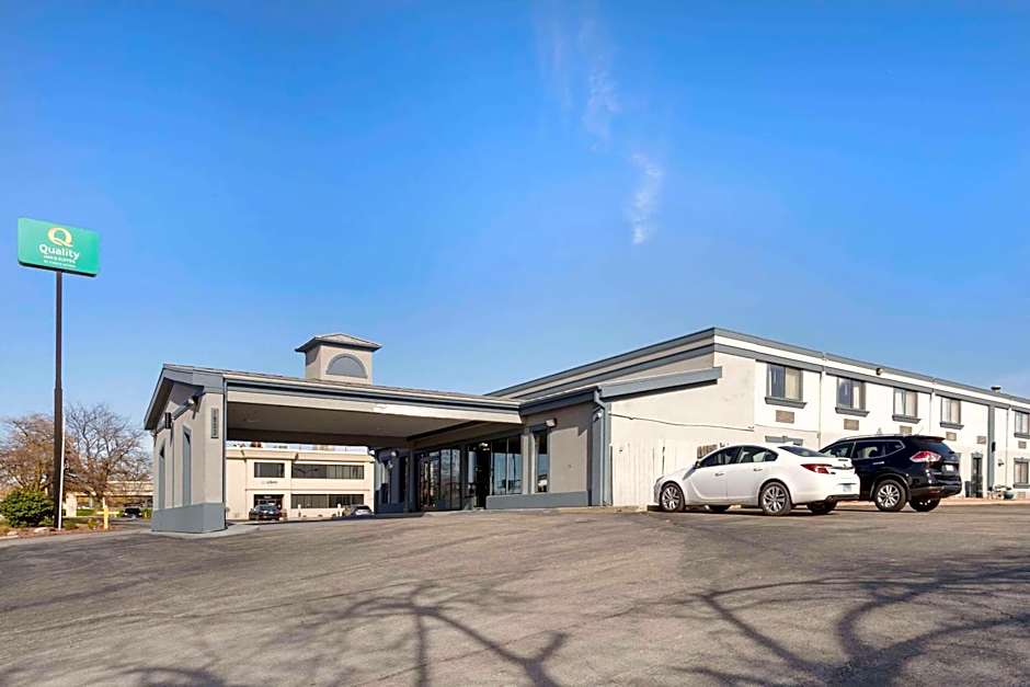 Quality Inn & Suites Bloomington University Area