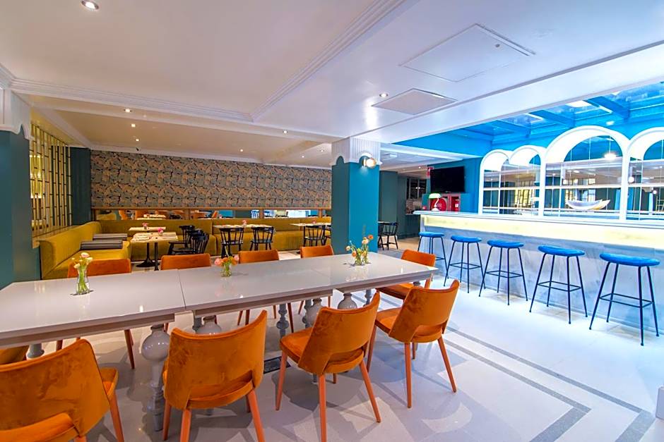 Petit Palace Puerta de Triana