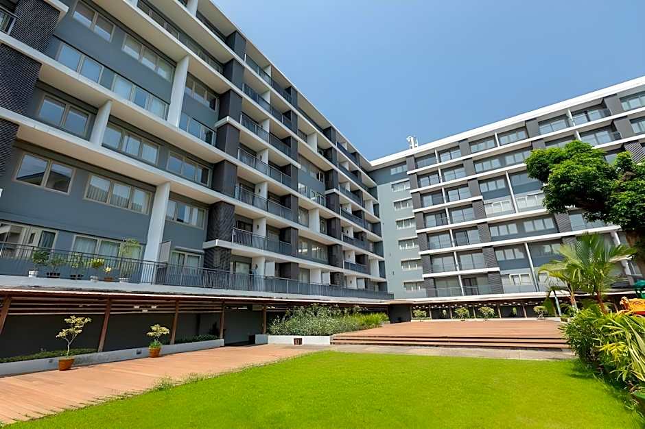 Sakura Residence & Hotel