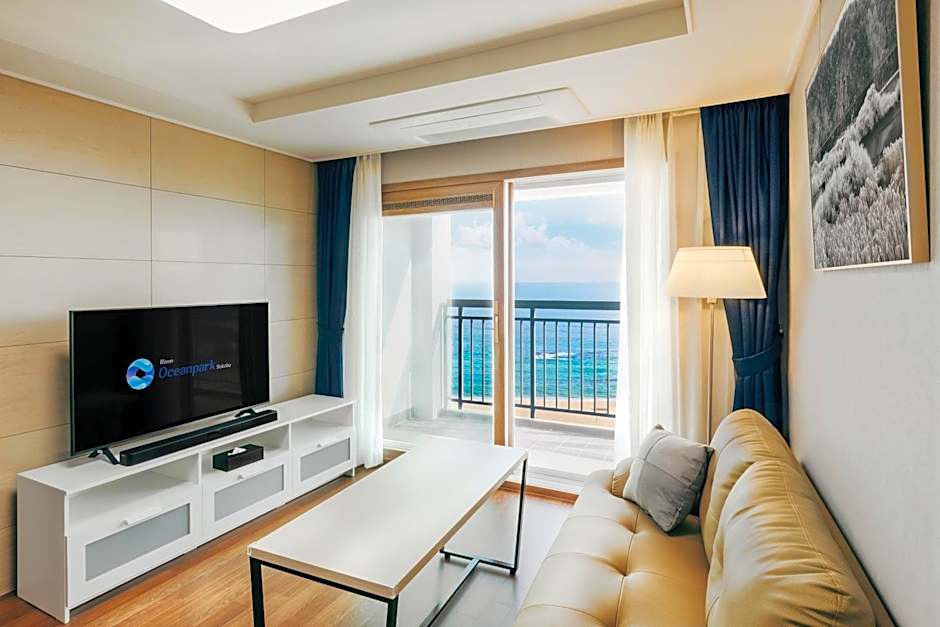 Risen Ocean Park Hotel