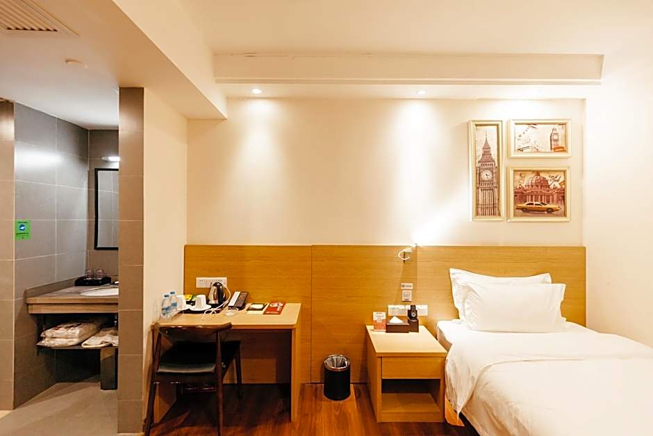 T Social Hotel Guangzhou Railway Station Branch
