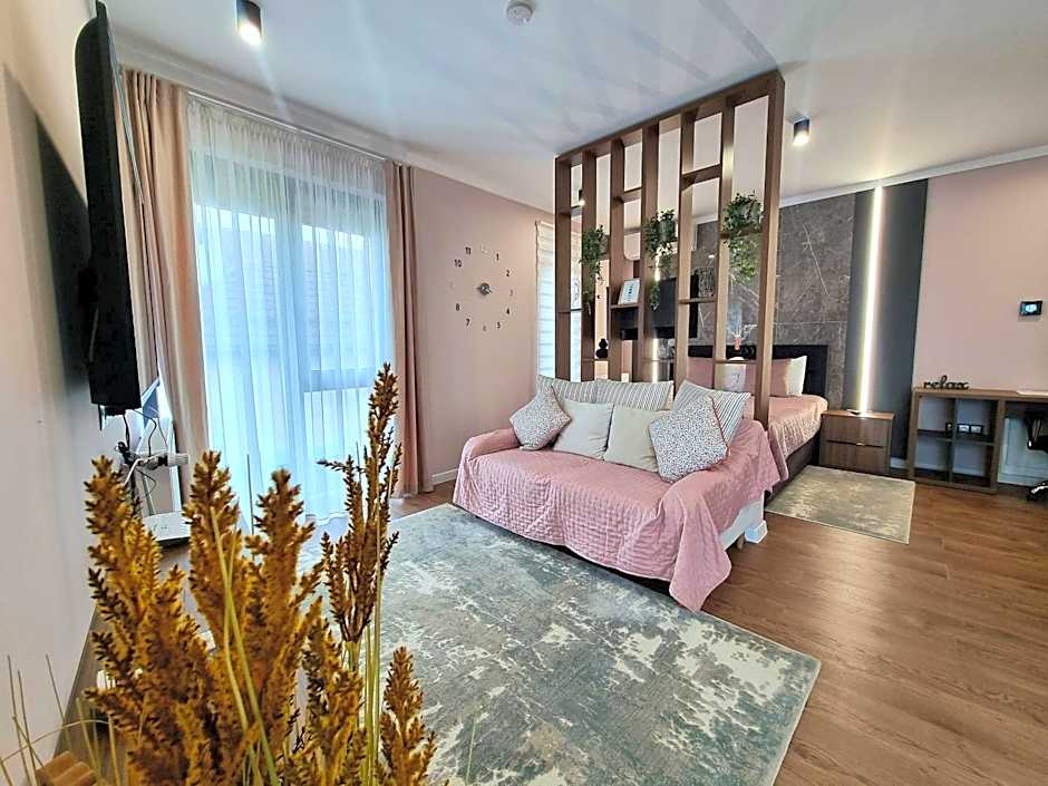 Panorama Deluxe Aparthotel