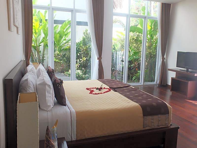NEW Andamar Villas