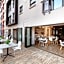 Akanani Apartments