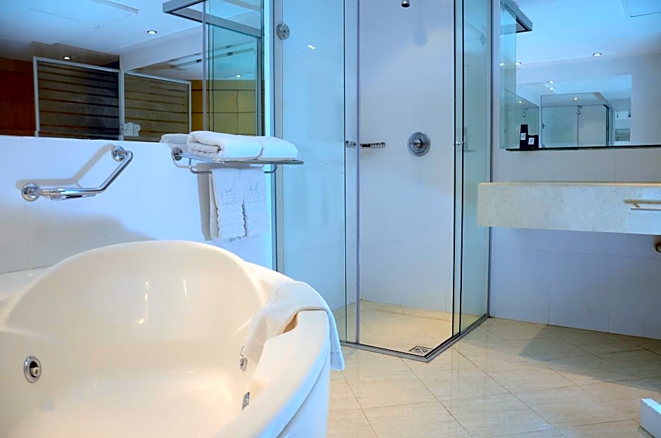 Senses Hotel Boutique Plaza