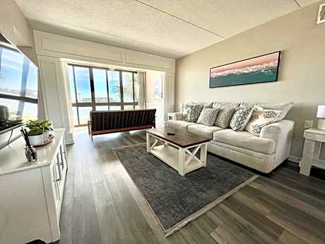 Wondrous Waterfront Condo w/ Pool & Washer/Dryer