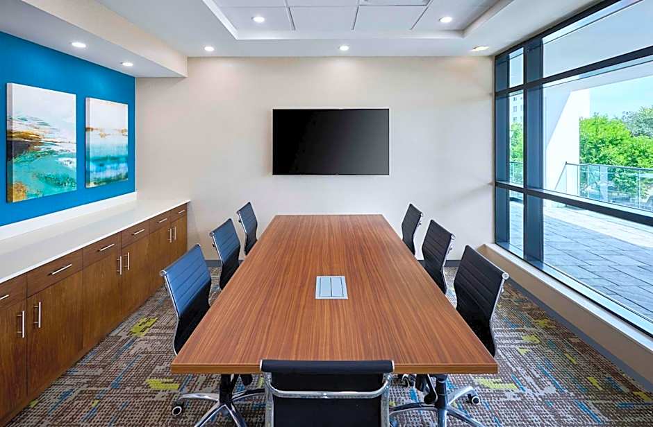 Hampton Inn by Hilton Hamilton