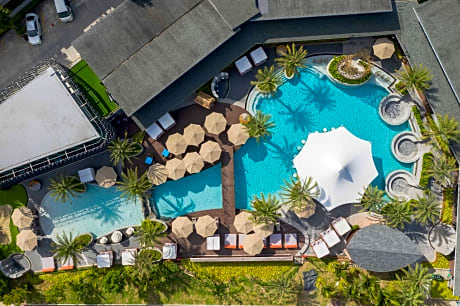 Patong Bay Hill Resort & Spa