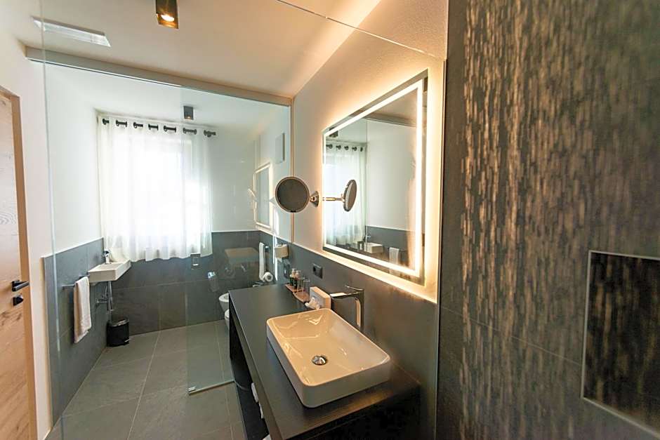 Penserhof - Alpine Hotel & Restaurant