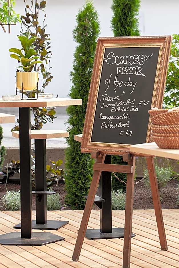 Alpine Hideaway ZILLERTALERHOF - 4 Sterne Superior