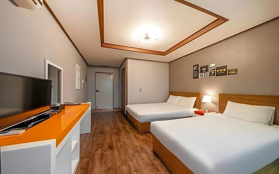Woorim Hotel