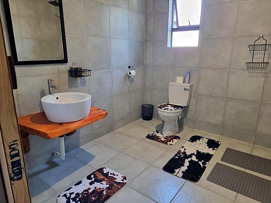 Boskraai Self-Catering -74 Hornbill Street