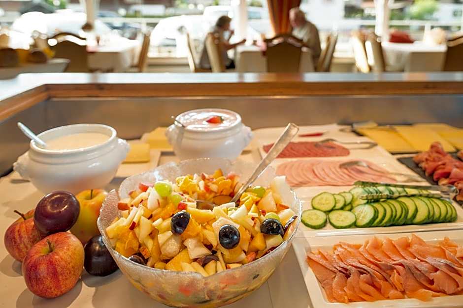 Hotel Rheinischer Hof