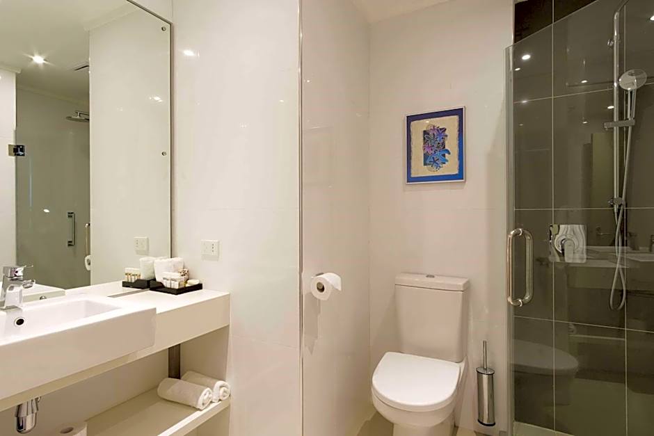 Ramada Suites by Wyndham Wailoaloa Beach Fiji