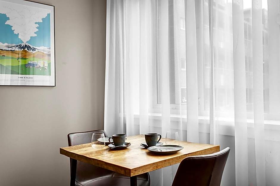 The Swan House by Heimaleiga