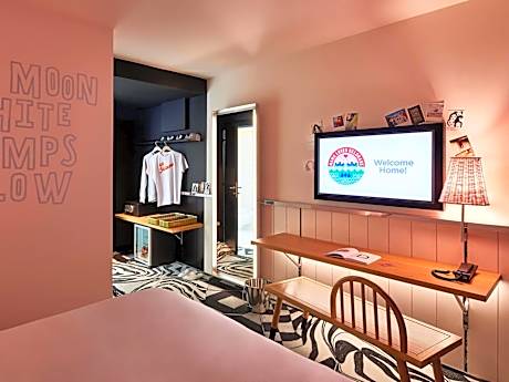 Medium Mama Double Room