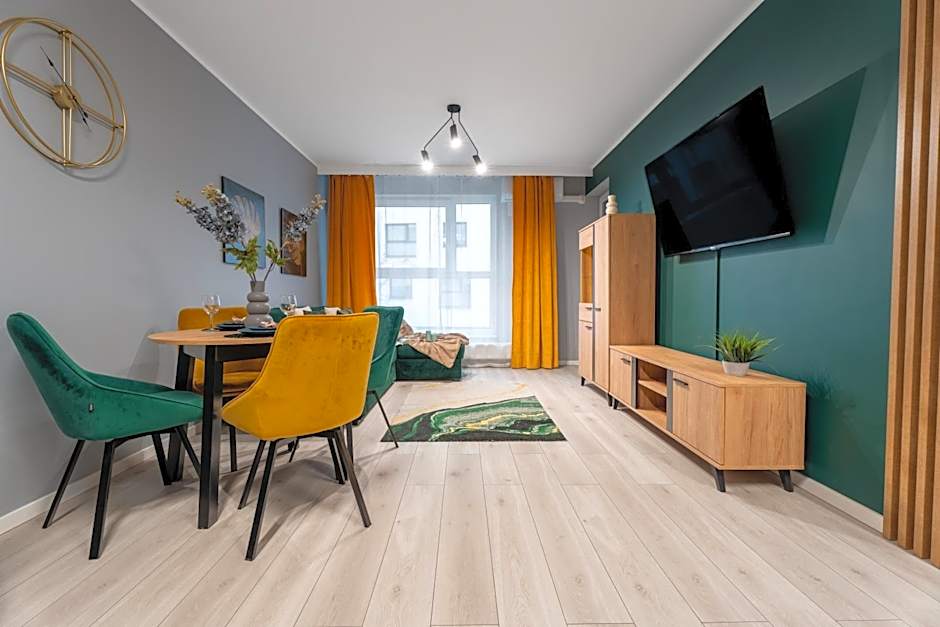 Pure Rental Premium Apartments - Free Parking & AC