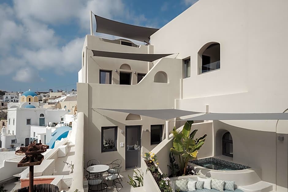 Galaria Serenity Suites