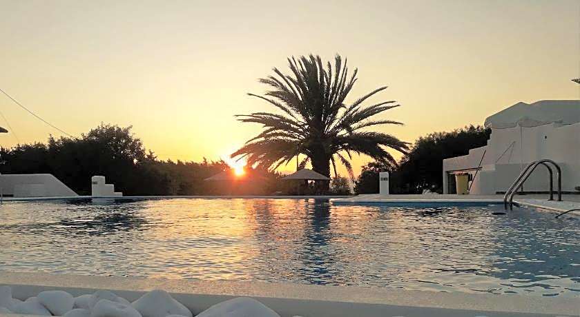 Villa Faros small hotel and restaurant