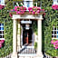 Angel Hotel