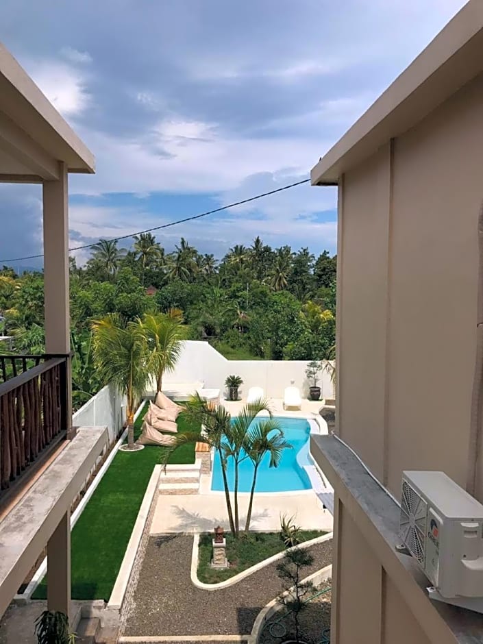 Kelapa Surf Villa