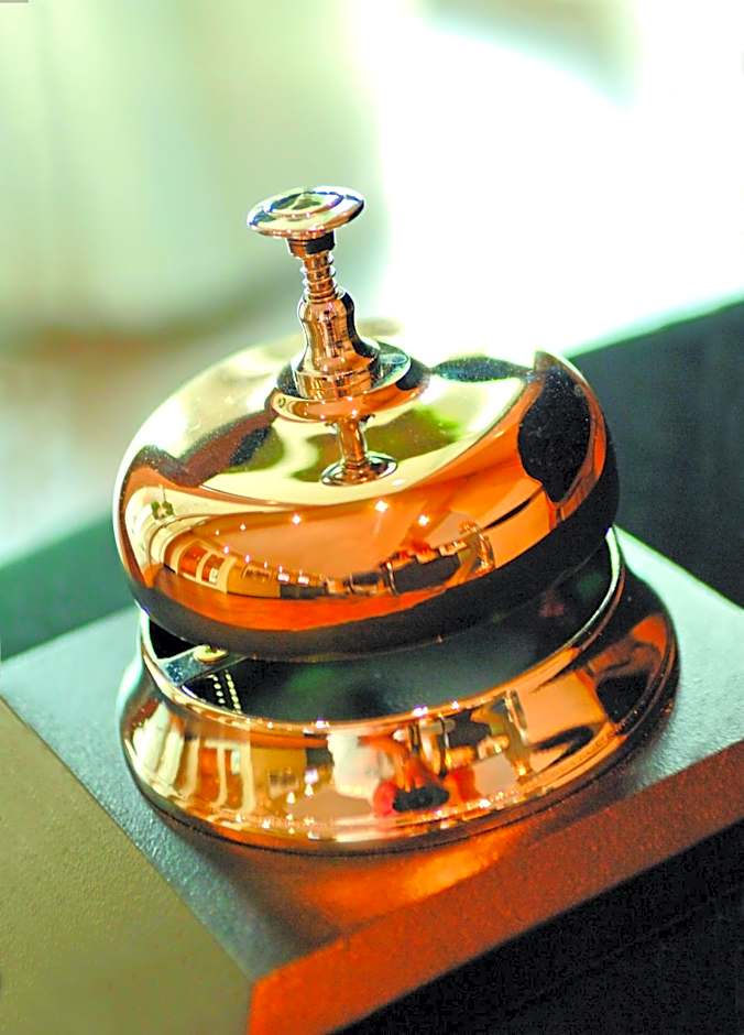 Hotel Business & More