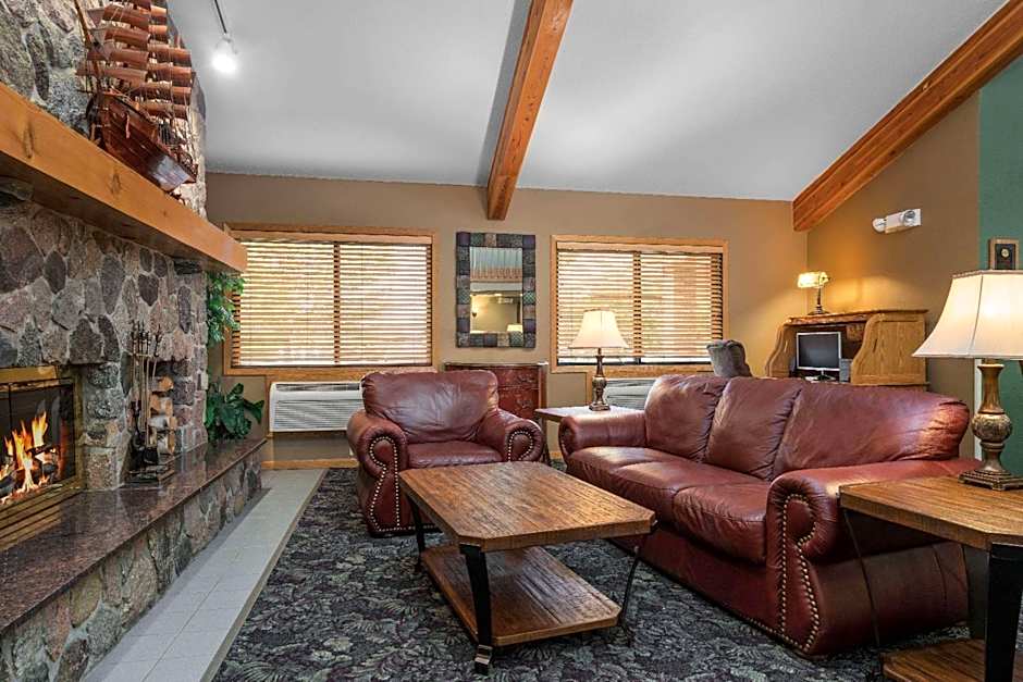 AmericInn by Wyndham Detroit Lakes