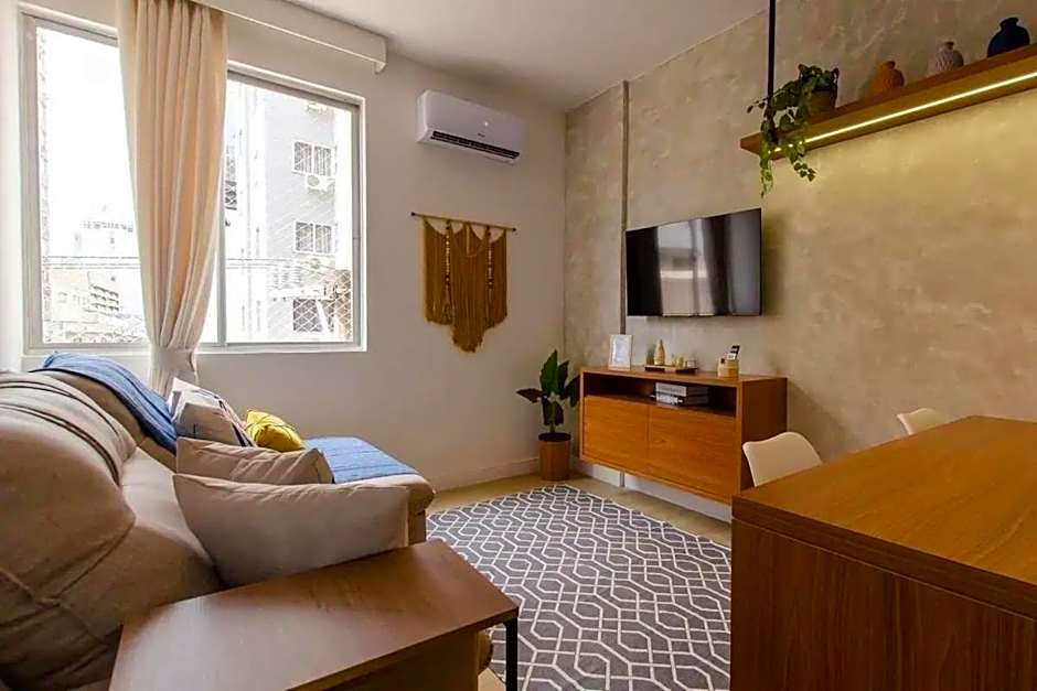 EA33- Apto estiloso e moderno no centro de Floripa