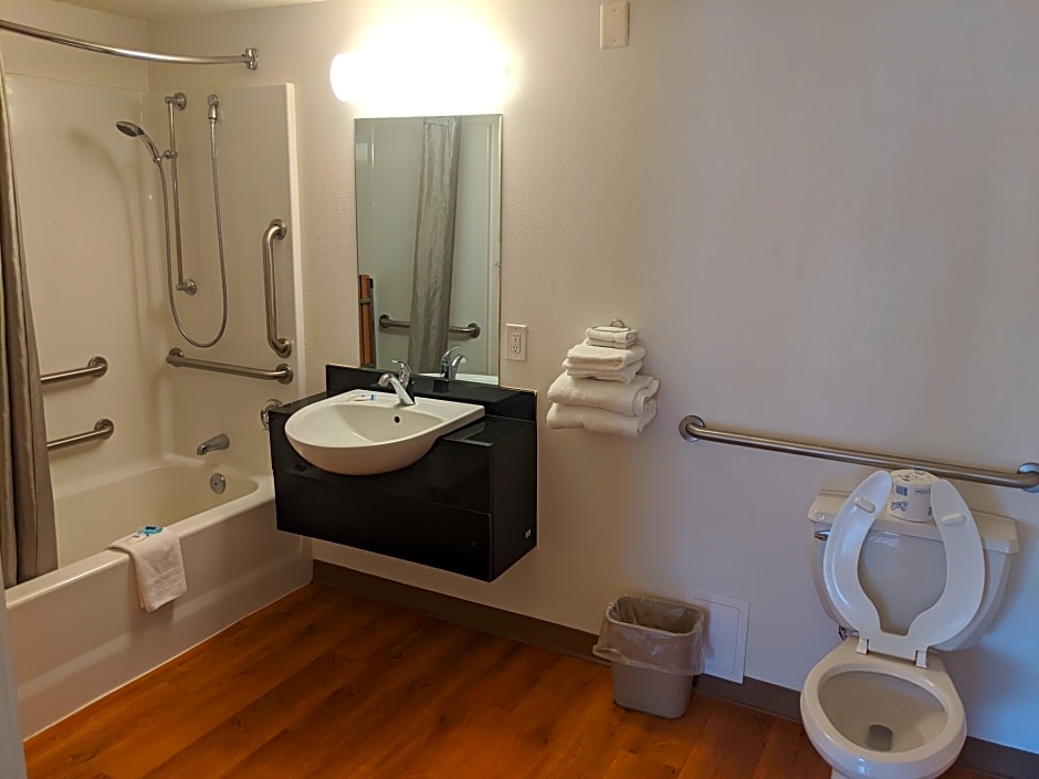 Rodeway Inn