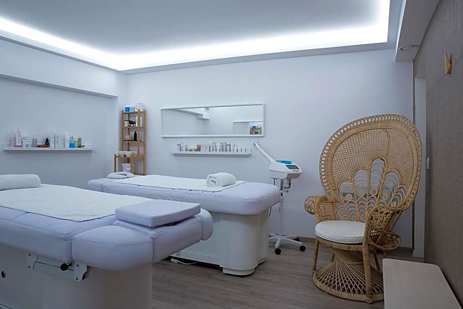 Alley Boutique Hotel and Spa