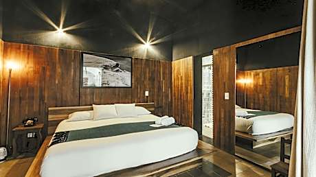 King Room