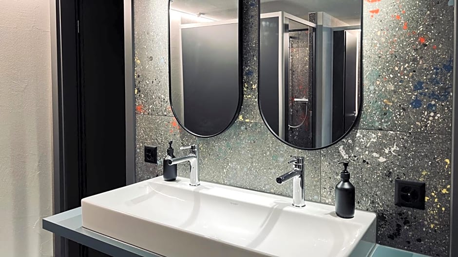 Hotel Alpina Einhorn - Self-Check-In